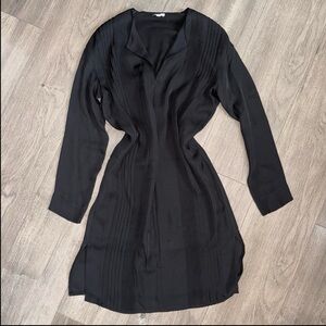 Elegant Vince black long sleeve silk mini dress